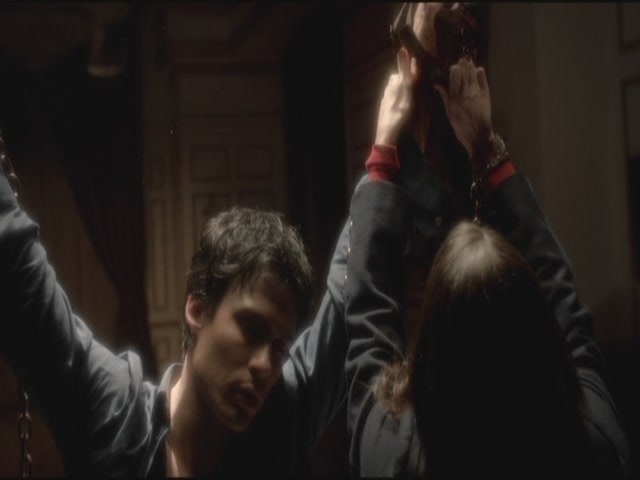 VampireDiariesWorld-dot-org-S3TVD_3x18TheMurderOfOne0969.jpg