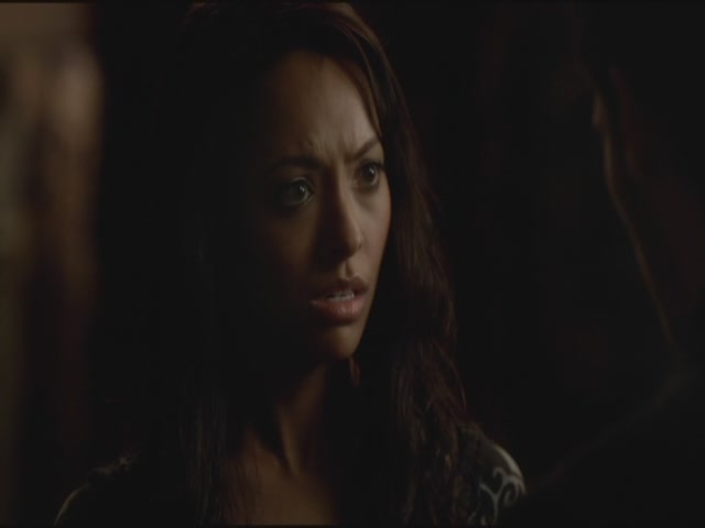 VampireDiariesWorld-dot-org-S3TVD_3x18TheMurderOfOne1152.jpg