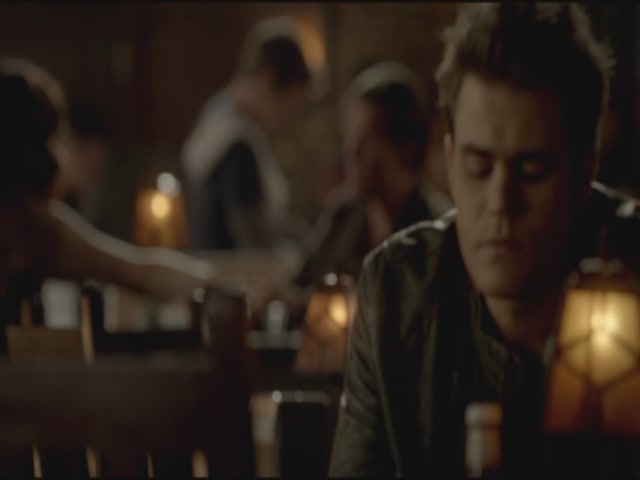 VampireDiariesWorld-dot-org-S3TVD_3x18TheMurderOfOne1176.jpg