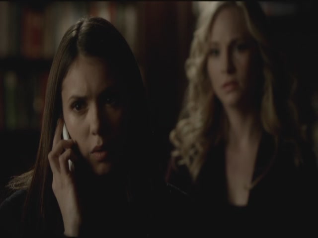 VampireDiariesWorld-dot-org-S3TVD_3x18TheMurderOfOne1430.jpg