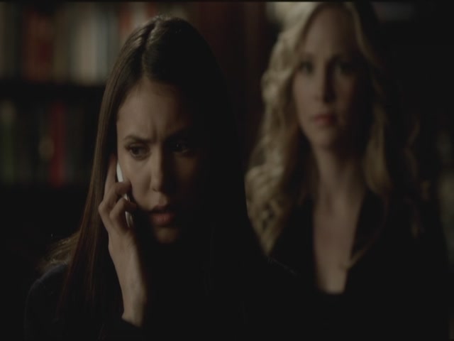 VampireDiariesWorld-dot-org-S3TVD_3x18TheMurderOfOne1433.jpg