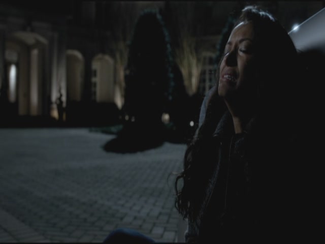 VampireDiariesWorld-dot-org-S3TVD_3x18TheMurderOfOne1457.jpg