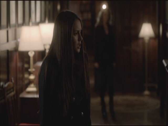 VampireDiariesWorld-dot-org-S3TVD_3x18TheMurderOfOne1492.jpg