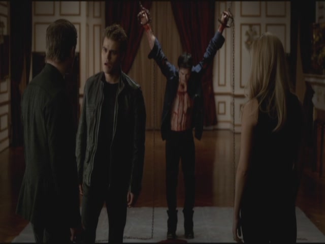 VampireDiariesWorld-dot-org-S3TVD_3x18TheMurderOfOne1666.jpg