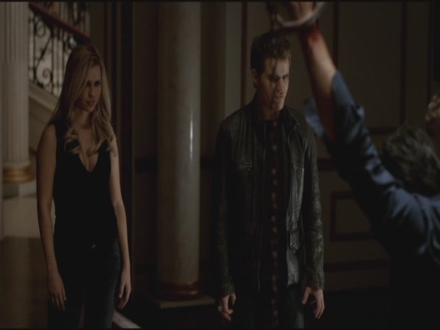 VampireDiariesWorld-dot-org-S3TVD_3x18TheMurderOfOne1802.jpg