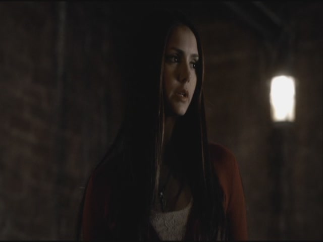 VampireDiariesWorld-dot-org-S3TVD_3x19HeartOfDarkness0032.jpg