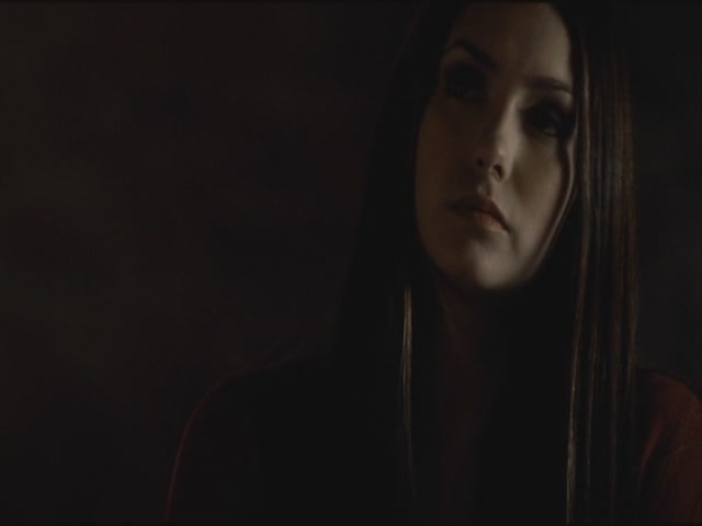 VampireDiariesWorld-dot-org-S3TVD_3x19HeartOfDarkness0057.jpg