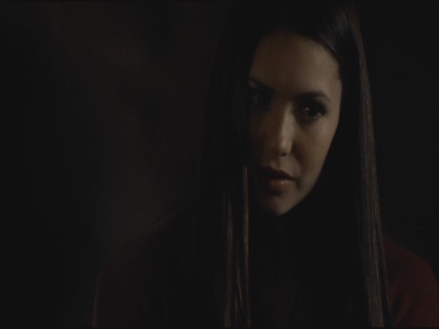 VampireDiariesWorld-dot-org-S3TVD_3x19HeartOfDarkness0096.jpg