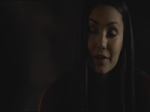 VampireDiariesWorld-dot-org-S3TVD_3x19HeartOfDarkness0116.jpg