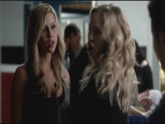 VampireDiariesWorld-dot-org-S3TVD_3x19HeartOfDarkness0238.jpg