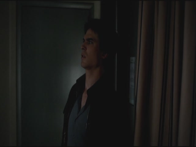 VampireDiariesWorld-dot-org-S3TVD_3x19HeartOfDarkness0504.jpg