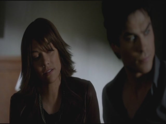 VampireDiariesWorld-dot-org-S3TVD_3x19HeartOfDarkness0772.jpg