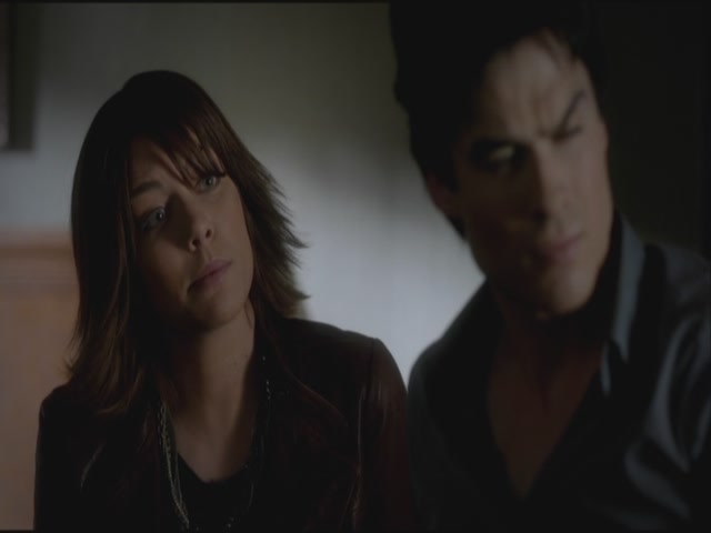 VampireDiariesWorld-dot-org-S3TVD_3x19HeartOfDarkness0775.jpg