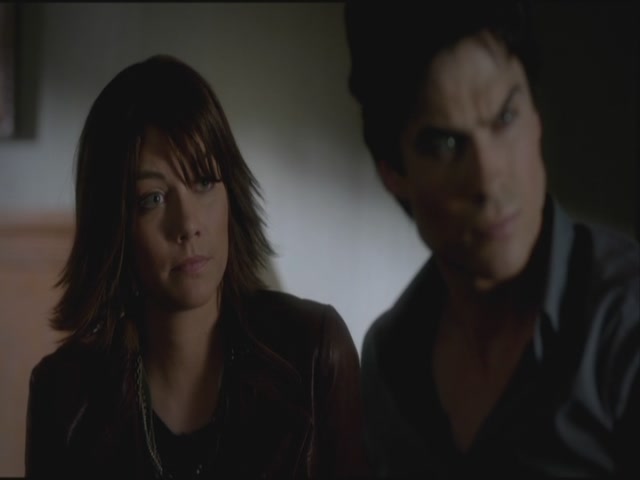 VampireDiariesWorld-dot-org-S3TVD_3x19HeartOfDarkness0776.jpg