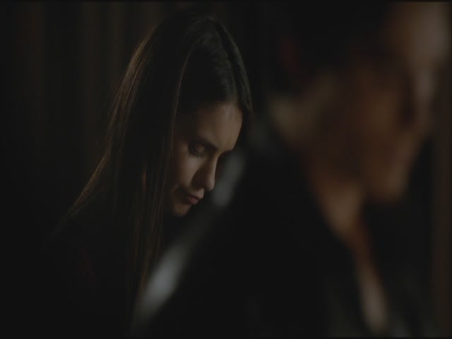 VampireDiariesWorld-dot-org-S3TVD_3x19HeartOfDarkness0987.jpg