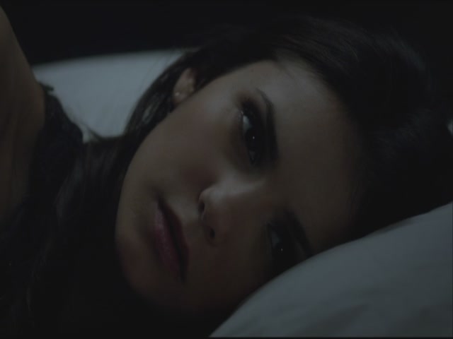 VampireDiariesWorld-dot-org-S3TVD_3x19HeartOfDarkness1243.jpg