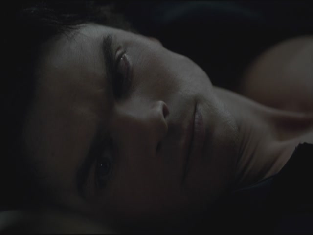 VampireDiariesWorld-dot-org-S3TVD_3x19HeartOfDarkness1327.jpg