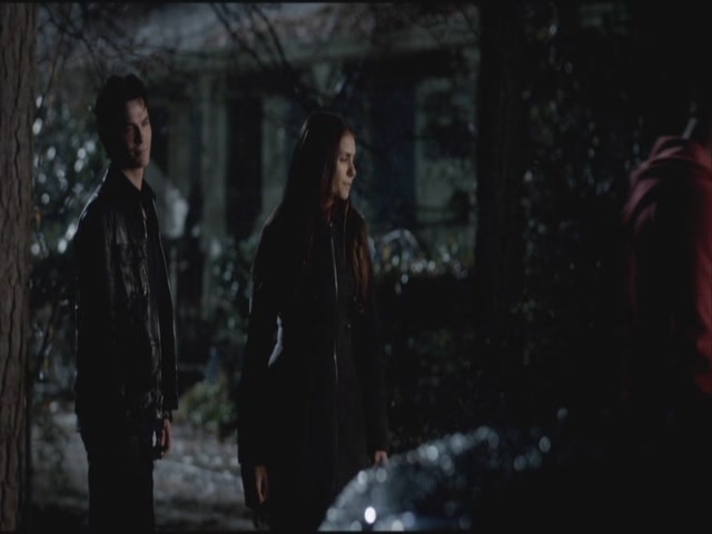 VampireDiariesWorld-dot-org-S3TVD_3x19HeartOfDarkness1553.jpg