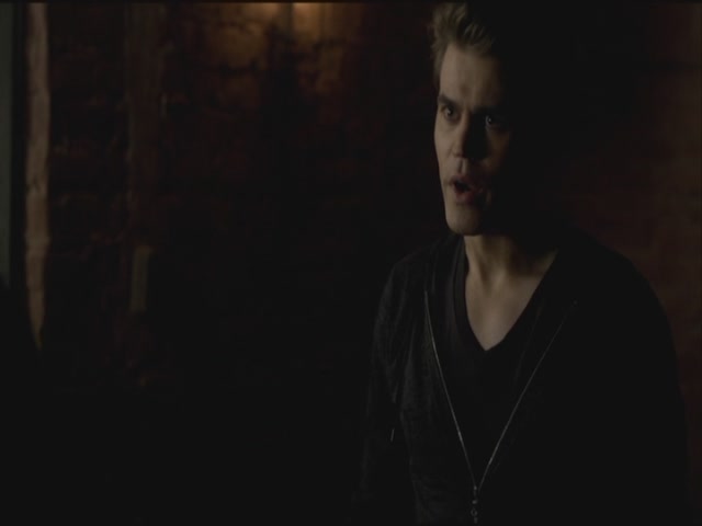 VampireDiariesWorld-dot-org-S3TVD_3x19HeartOfDarkness1616.jpg