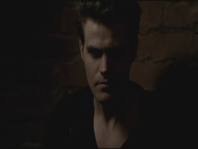 VampireDiariesWorld-dot-org-S3TVD_3x19HeartOfDarkness1651.jpg