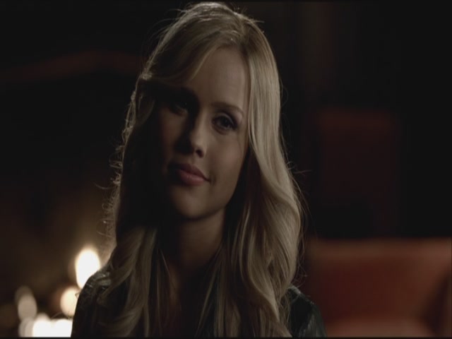 VampireDiariesWorld-dot-org-S3TVD_3x19HeartOfDarkness1824.jpg