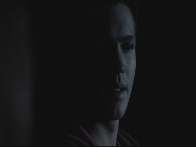 VampireDiariesWorld-dot-org-S3TVD_3x19HeartOfDarkness2062.jpg