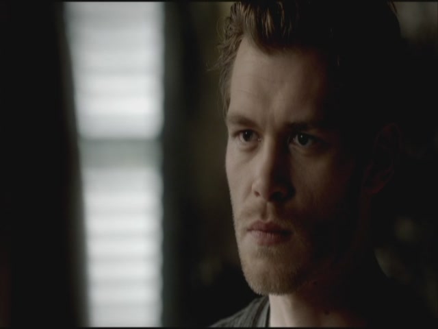 VampireDiariesWorld-dot-org-S3TVD_3x20DoNotGoGentle0057.jpg