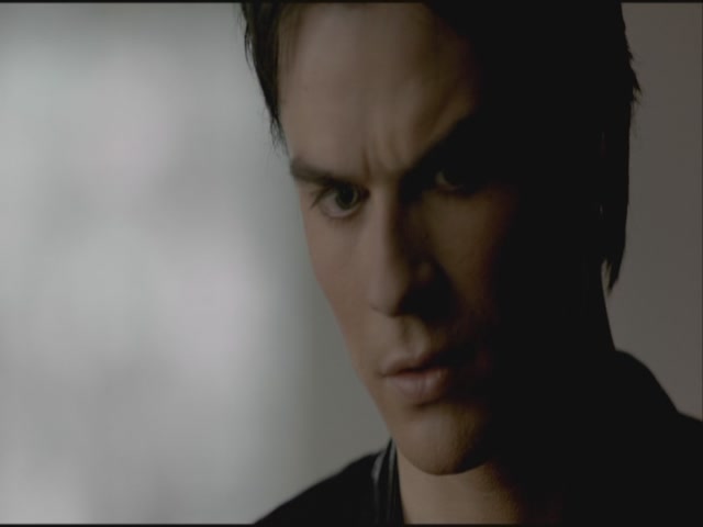 VampireDiariesWorld-dot-org-S3TVD_3x20DoNotGoGentle0091.jpg