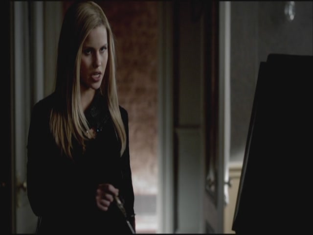 VampireDiariesWorld-dot-org-S3TVD_3x20DoNotGoGentle0105.jpg