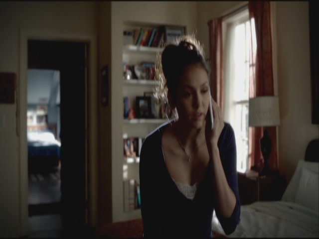 VampireDiariesWorld-dot-org-S3TVD_3x20DoNotGoGentle0272.jpg
