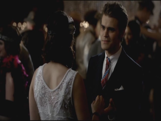 VampireDiariesWorld-dot-org-S3TVD_3x20DoNotGoGentle0612.jpg