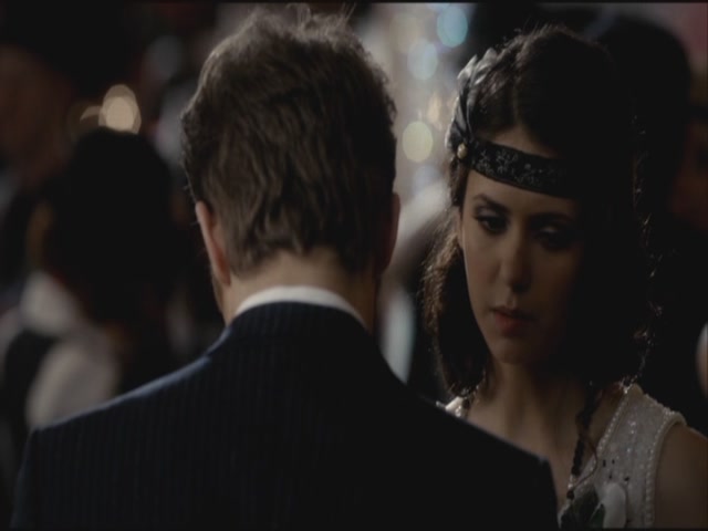 VampireDiariesWorld-dot-org-S3TVD_3x20DoNotGoGentle0642.jpg