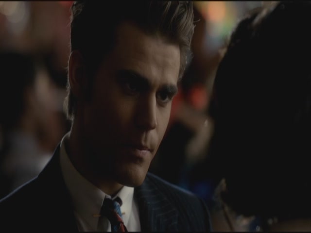 VampireDiariesWorld-dot-org-S3TVD_3x20DoNotGoGentle0648.jpg