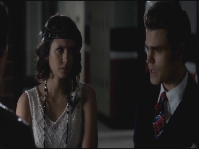 VampireDiariesWorld-dot-org-S3TVD_3x20DoNotGoGentle0731.jpg