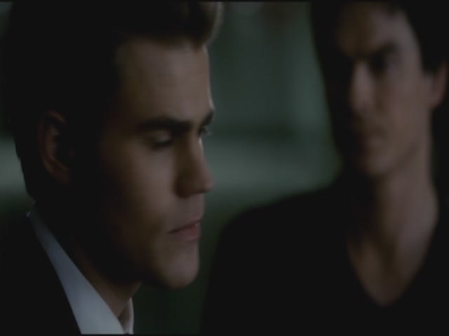 VampireDiariesWorld-dot-org-S3TVD_3x20DoNotGoGentle0752.jpg