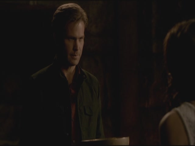 VampireDiariesWorld-dot-org-S3TVD_3x20DoNotGoGentle1149.jpg