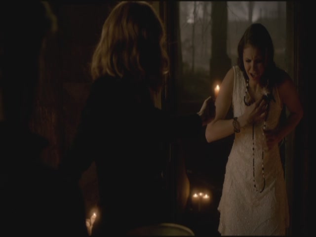 VampireDiariesWorld-dot-org-S3TVD_3x20DoNotGoGentle1194.jpg