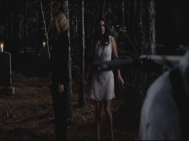 VampireDiariesWorld-dot-org-S3TVD_3x20DoNotGoGentle1454.jpg