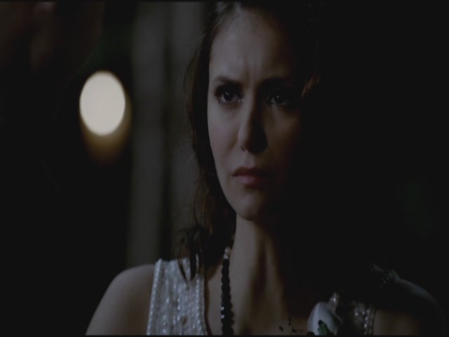 VampireDiariesWorld-dot-org-S3TVD_3x20DoNotGoGentle1504.jpg