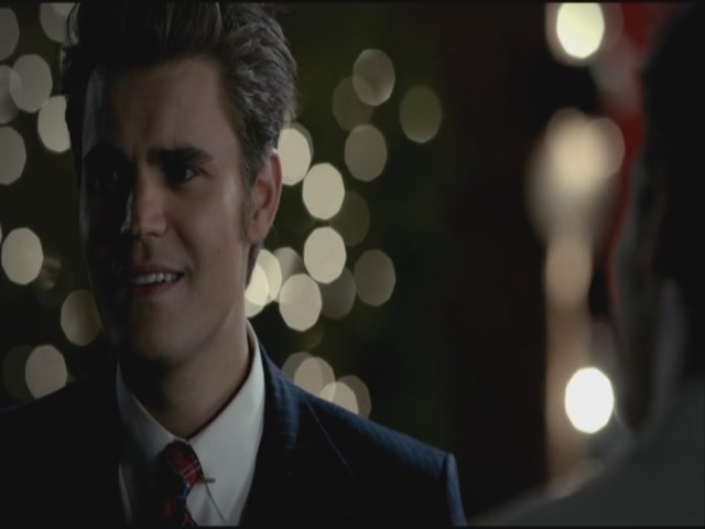 VampireDiariesWorld-dot-org-S3TVD_3x20DoNotGoGentle1528.jpg