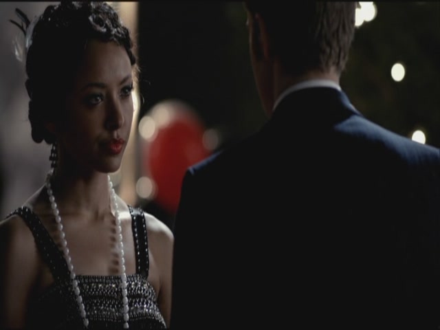 VampireDiariesWorld-dot-org-S3TVD_3x20DoNotGoGentle1579.jpg