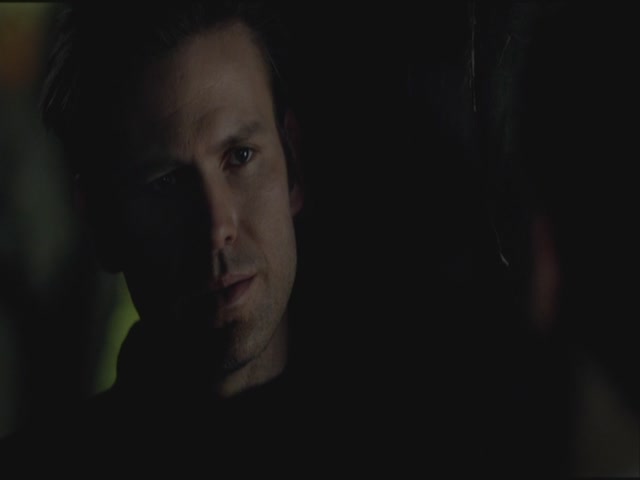 VampireDiariesWorld-dot-org-S3TVD_3x20DoNotGoGentle1625.jpg