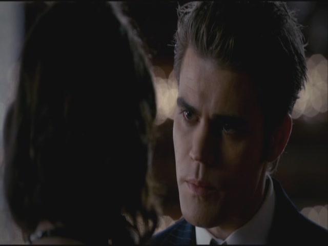 VampireDiariesWorld-dot-org-S3TVD_3x20DoNotGoGentle2007.jpg