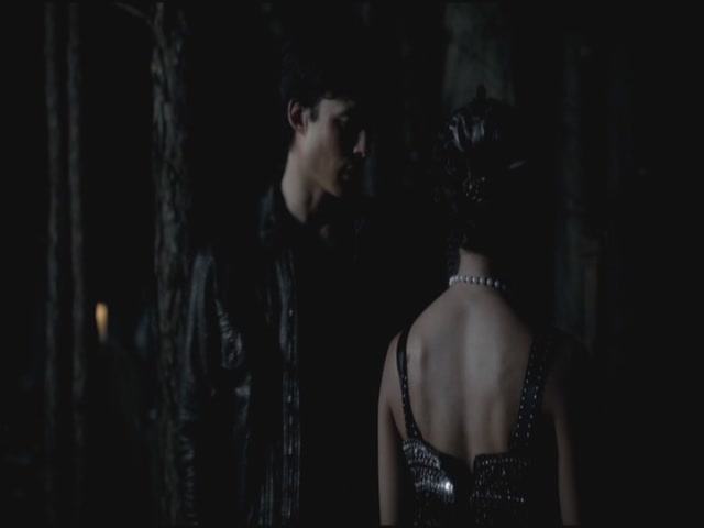 VampireDiariesWorld-dot-org-S3TVD_3x20DoNotGoGentle2241.jpg