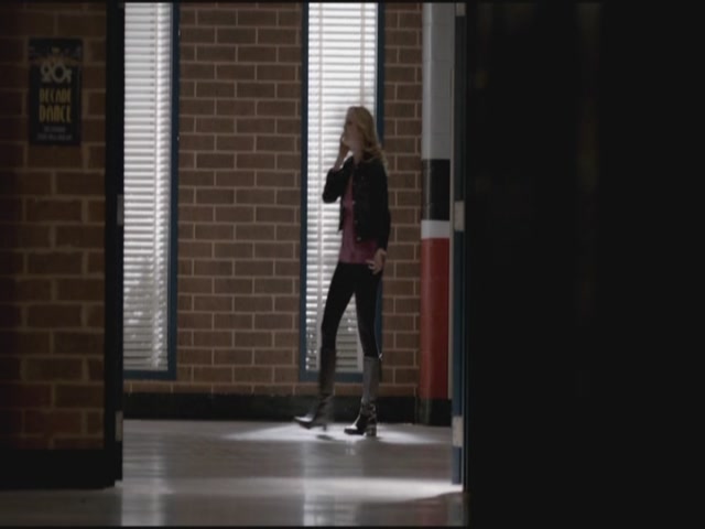 VampireDiariesWorld-dot-org-S3TVD_3x21BeforeSunset0039.jpg