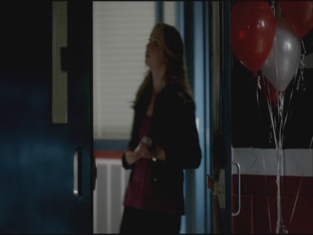 VampireDiariesWorld-dot-org-S3TVD_3x21BeforeSunset0073.jpg
