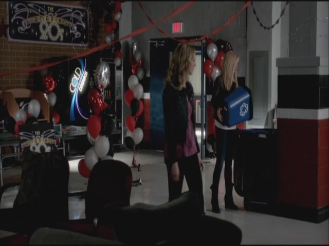 VampireDiariesWorld-dot-org-S3TVD_3x21BeforeSunset0097.jpg