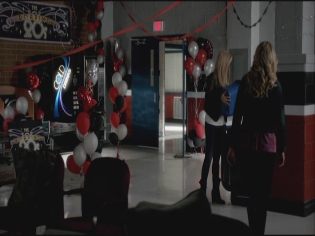 VampireDiariesWorld-dot-org-S3TVD_3x21BeforeSunset0099.jpg