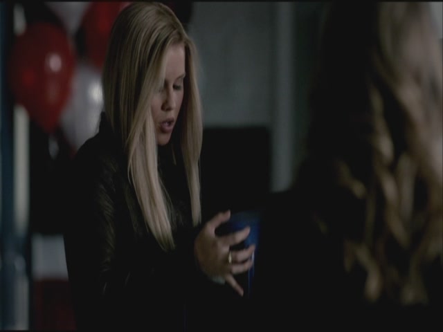 VampireDiariesWorld-dot-org-S3TVD_3x21BeforeSunset0111.jpg