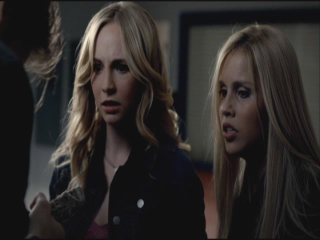 VampireDiariesWorld-dot-org-S3TVD_3x21BeforeSunset0143.jpg